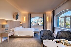 Victoria and Alfred Hotel by NEWMARK