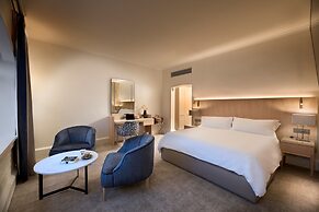 Victoria and Alfred Hotel by NEWMARK