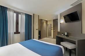 Hotel Reina Cristina