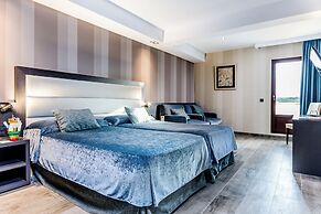 Hotel Reina Cristina