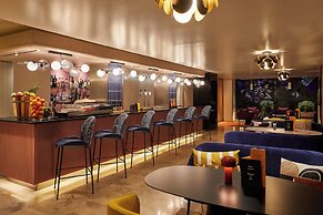 voco Madrid Retiro by IHG