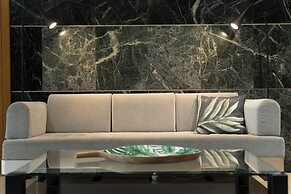 Hotel Sercotel Tres Luces