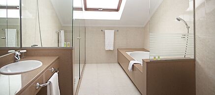 Hotel Sercotel Tres Luces