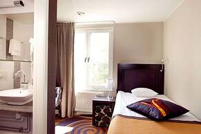 Home Hotel Tapto