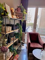 Home Hotel Tapto