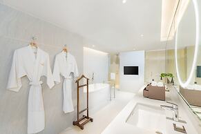 Pathumwan Princess Hotel