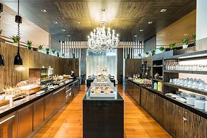 Pathumwan Princess Hotel