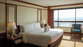 Centara Riverside Hotel Chiang Mai