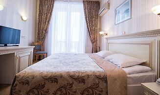 Hotel Ukraine