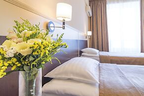 Hotel Ukraine
