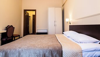 Hotel Ukraine