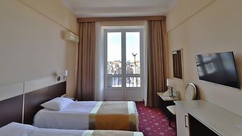Hotel Ukraine