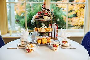 Woodland Manor Hotel