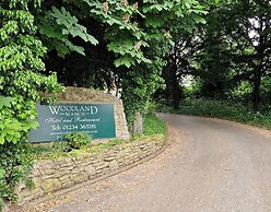 Woodland Manor Hotel