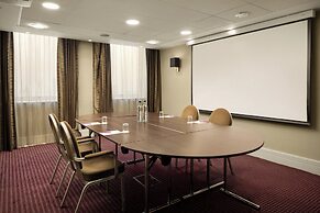 Crowne Plaza London Ealing by IHG