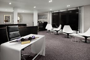 Crowne Plaza London Ealing by IHG