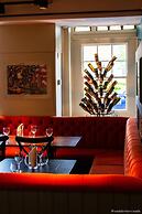 The Broadway Hotel