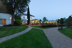 West Lodge Park Hotel