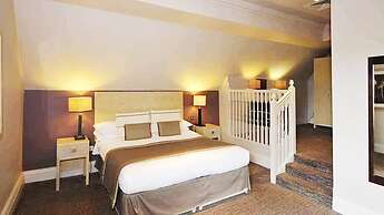 Nutfield Priory Hotel And Spa