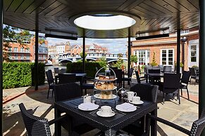 Sir Christopher Wren Hotel