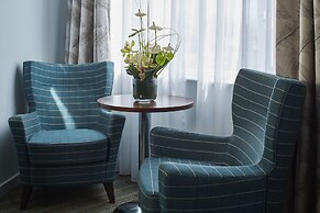 Sir Christopher Wren Hotel