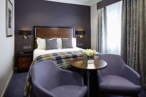 Sir Christopher Wren Hotel