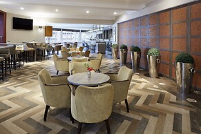 Sir Christopher Wren Hotel