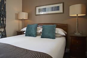 Sir Christopher Wren Hotel