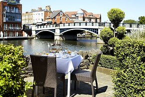 Sir Christopher Wren Hotel