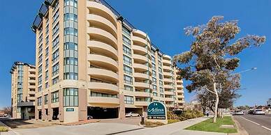 Adina Serviced Apartments Canberra James Court