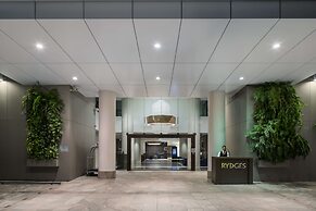 Rydges South Bank