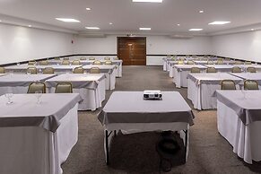 Roochelle Hotel by Nobile