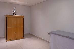 Roochelle Hotel by Nobile