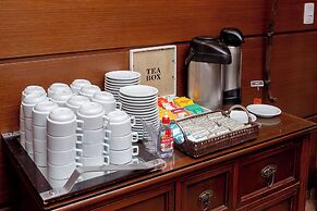 Roochelle Hotel by Nobile