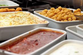 Roochelle Hotel by Nobile