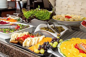 Roochelle Hotel by Nobile