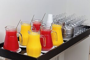 Roochelle Hotel by Nobile