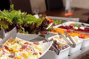 Roochelle Hotel by Nobile