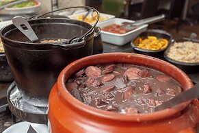 Roochelle Hotel by Nobile