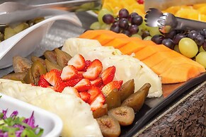 Roochelle Hotel by Nobile