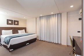 Roochelle Hotel by Nobile