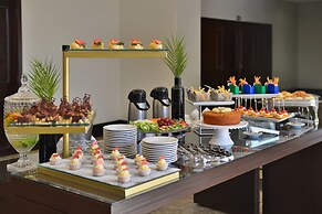 Hotel Deville Business Maringá