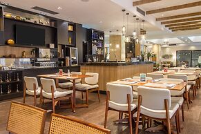 Hotel Deville Business Maringá