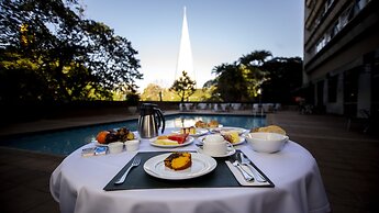 Hotel Deville Business Maringá