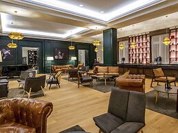 Mercure Chantilly Resort & Conventions