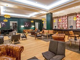 Mercure Chantilly Resort & Conventions