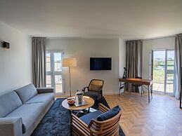 Mercure Chantilly Resort & Conventions
