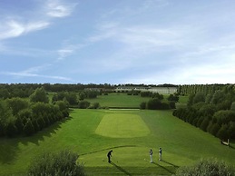 Mercure Chantilly Resort & Conventions