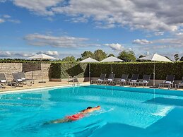 Mercure Chantilly Resort & Conventions