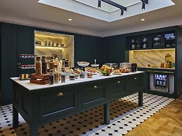 Mercure Versailles Chateau